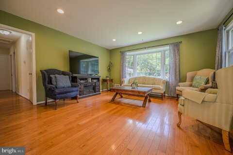 2893 CHALET COURT, WOODBRIDGE, VA 22192