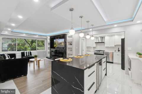 4201 CATHEDRAL AVENUE NW, WASHINGTON, DC 20016