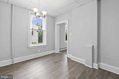 832 STANBRIDGE STREET, NORRISTOWN, PA 19401