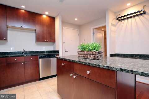 155 POTOMAC PASSAGE, OXON HILL, MD 20745