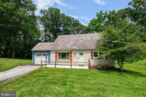 35 LOCUST CIRCLE, ETTERS, PA 17319