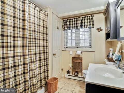 431 BUTTERFLY LANE, PAW PAW, WV 25434