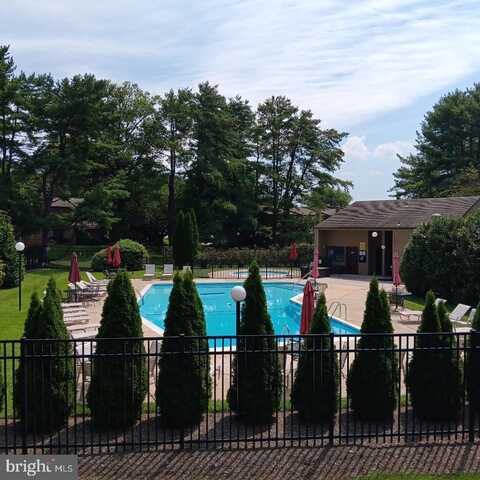 12 CHESHAM COURT, COCKEYSVILLE, MD 21030
