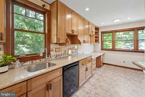 12409 KEENELAND PLACE, NORTH POTOMAC, MD 20878