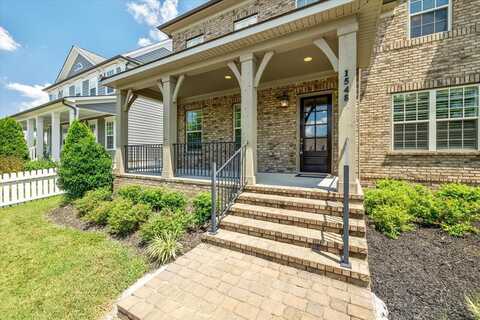 1548 Drakes Creek, Hendersonville, TN 37075