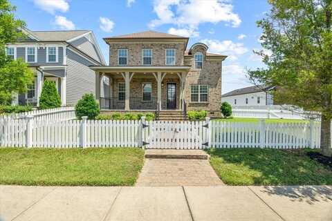 1548 Drakes Creek, Hendersonville, TN 37075
