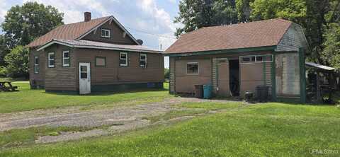 840 Superior, Kingsford, MI 49801