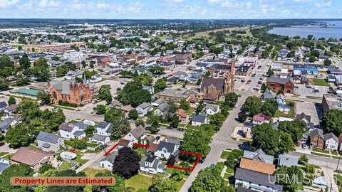 304 S 11th, Escanaba, MI 49829