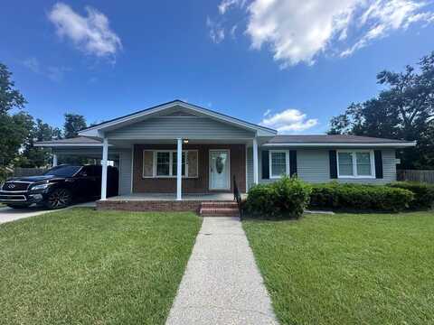 5004 Cedar Drive, Valdosta, GA 31601