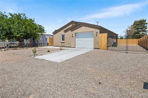 2935 E Thompson Avenue, Kingman, AZ 86409