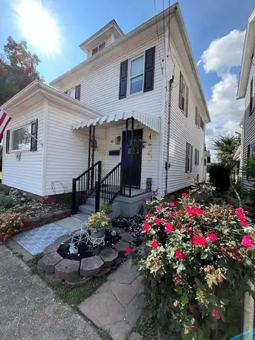 307 North 4th Ave, Paden City, WV 26159