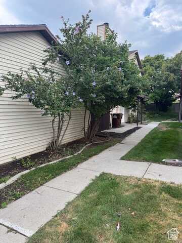 1995 W STONE CREEK S, West Valley City, UT 84119