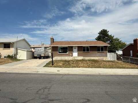 5032 W HIGHWOOD, Kearns, UT 84118