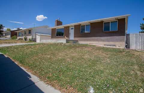 5032 W HIGHWOOD, Kearns, UT 84118