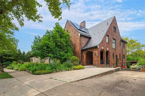 6819 Reynolds Street, Point Breeze, PA 15208