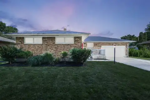 4316 Phoenix Drive, Springfield, OH 45503