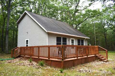 2540 E Mullett Lake Road, Indian River, MI 49749