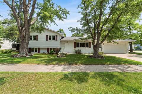 411 N Garden Street, Alpena, MI 49707
