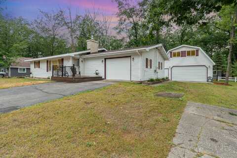 332 Pingree Street, Roscommon, MI 48653