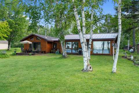9222 Pachy Road, Carp Lake, MI 49718