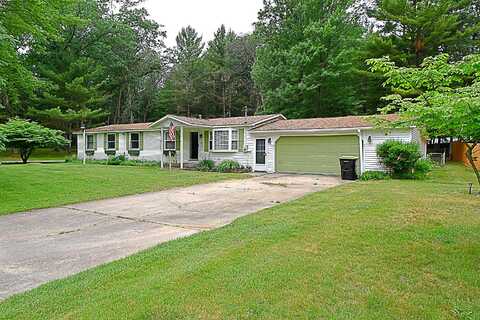 6771 Clearbrook Dr, Saint Helen, MI 48656