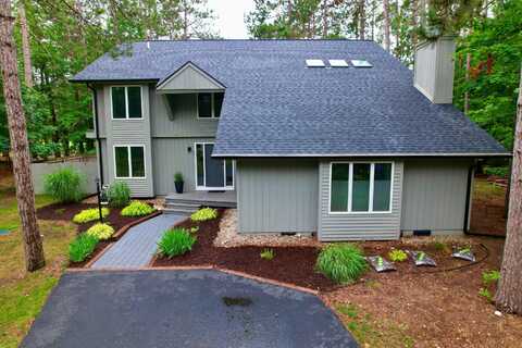 6672 St Andrews Drive, Gaylord, MI 49735