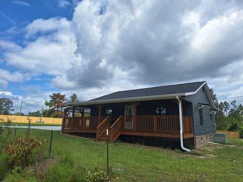 33 Elmwood Ln., Baxley, GA 31513