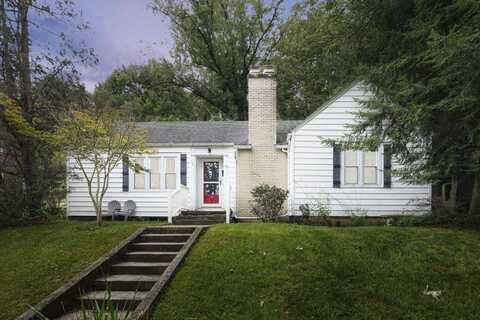165 Grosvenor St, Athens, OH 45701