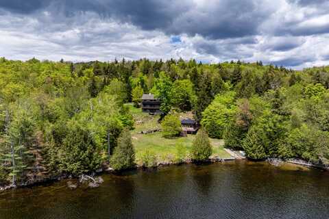 411 Maple Lodge Road, Blue Mountain Lake, NY 12812