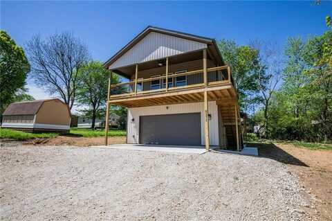 8271 Elm LN, Rogers, AR 72756