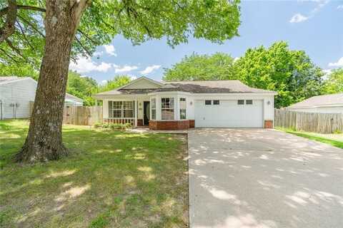 1541 N Timbercrest AVE, Fayetteville, AR 72704