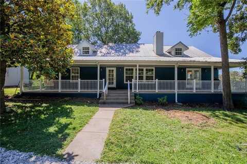 17052 Robinson RD, Siloam Springs, AR 72761