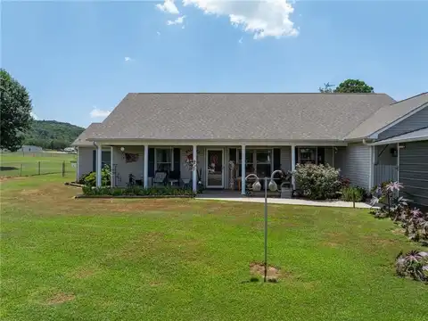 2838 Hatties LN, Ozark, AR 72949