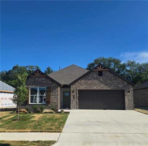 401 Hondo ST, Siloam Springs, AR 72761