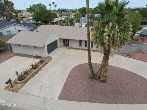 12426 N COLUMBINE Drive, Phoenix, AZ 85029