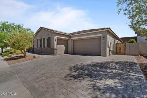 13781 W BLOSSOM Way, Litchfield Park, AZ 85340