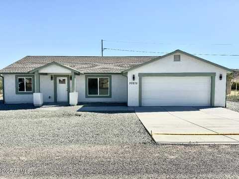 20275 E Mesa Verde Road, Mayer, AZ 86333