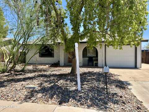 3105 N CARRIAGE Lane, Chandler, AZ 85224