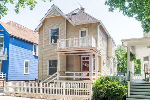 1909 W. Leland Avenue, Chicago, IL 60640