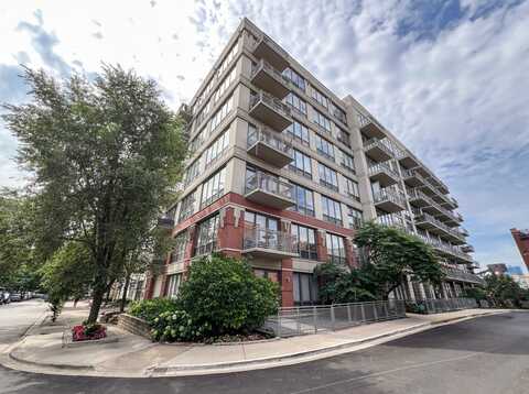 1000 N. Kingsbury Street, Chicago, IL 60610
