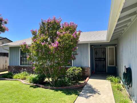 4113 Highland Hills Street, Bakersfield, CA 93308