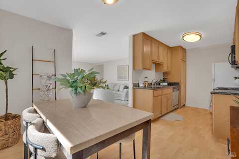 900 Cambridge Drive, Benicia, CA 94510