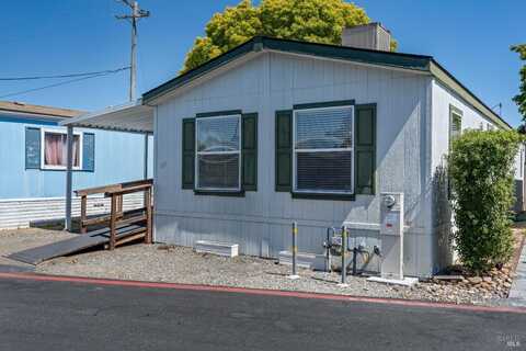 717 N McDowell Boulevard, Petaluma, CA 94954