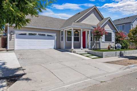 2348 Arista Lane, Santa Rosa, CA 95403