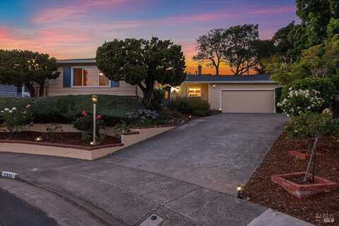 5331 Diane Way, Santa Rosa, CA 95409
