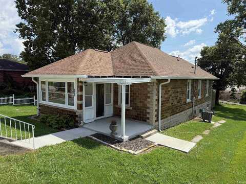 807 Walnut St, Oolitic, IN 47451