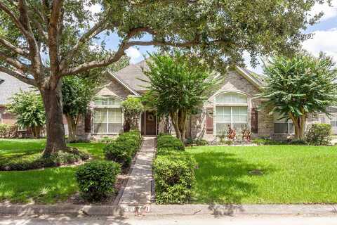 3370 Foxbriar Lane, Beaumont, TX 77706