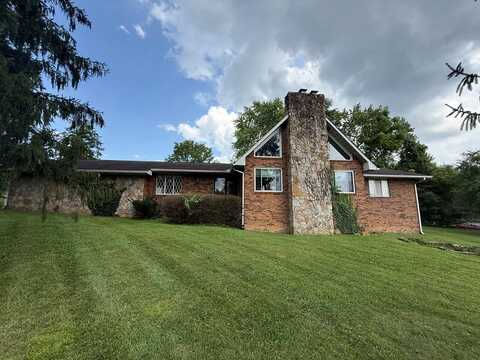 712 Summerlee Ave, OAK HILL, WV 25901