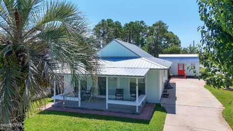 5710 Pinetree Avenue, Panama City, FL 32408