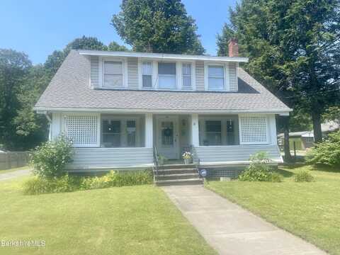 74 South St, Cheshire, MA 01225